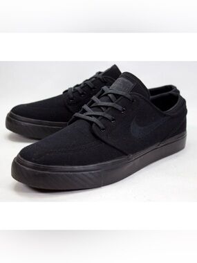 Nike SB Zoom Stefan Janoski Mens Size US 9 Triple Black Canvas Shoes 615957-026